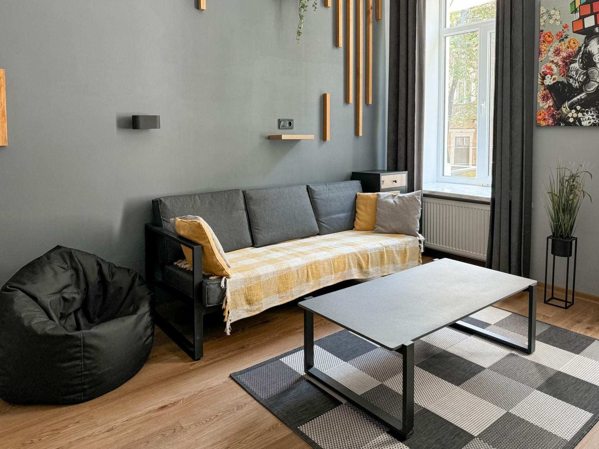 Apartments White Pearl Sadova Odesa Exterior foto